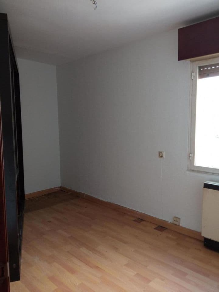 2 bedrooms apartment for sale in Oviedo, Spain - Image 7