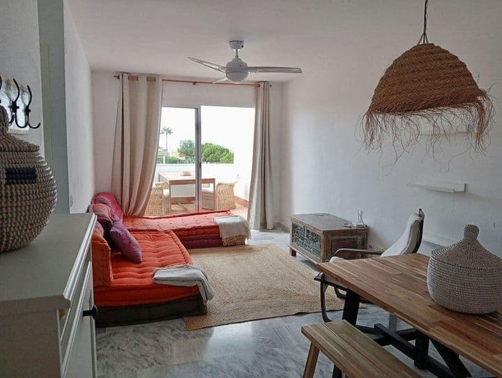 2 bedrooms house for rent in Riviera del Sol, Spain - Image 9