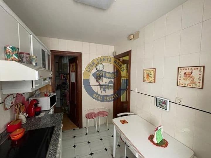 4 bedrooms apartment for sale in Leon, Spain - Image 4