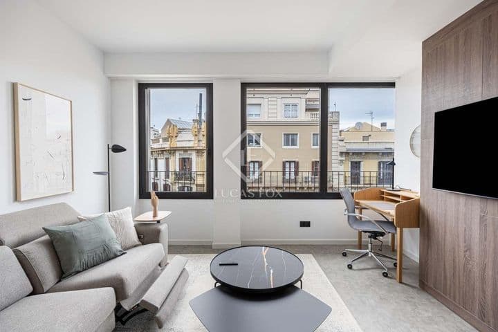 2 bedrooms apartment for rent in Barcelona, Spain - Image 5