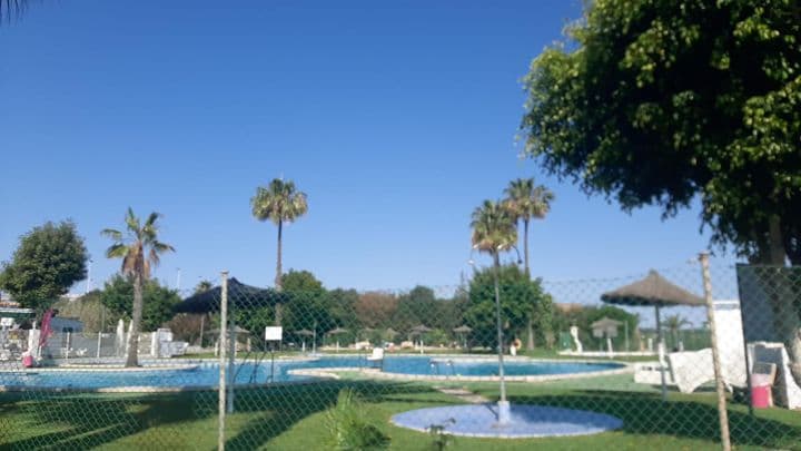 1 bedroom apartment for rent in Los Balcones - Los Altos del Eden, Spain - Image 2