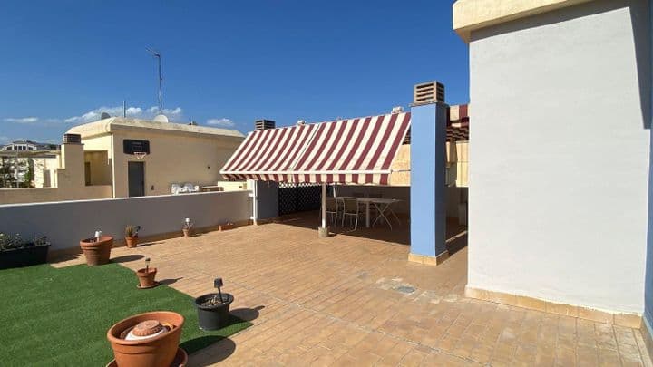 4 bedrooms house for rent in Malaga-Centro, Spain - Image 2