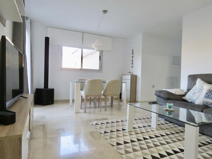 2 bedrooms house for rent in Villamartin-Las Filipinas, Spain - Image 3