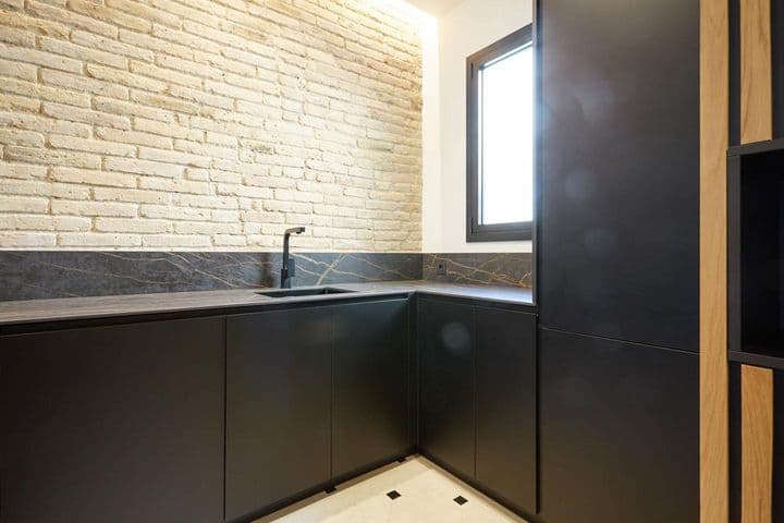 2 bedrooms apartment for rent in Esquerra de lEixample, Spain - Image 10