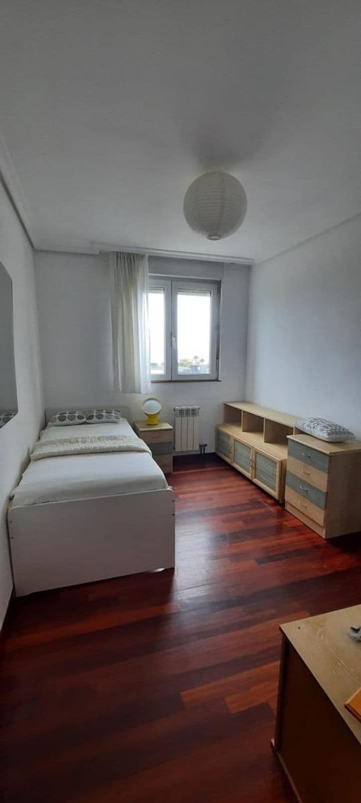 2 bedrooms apartment for rent in Santander, Spain - Image 6