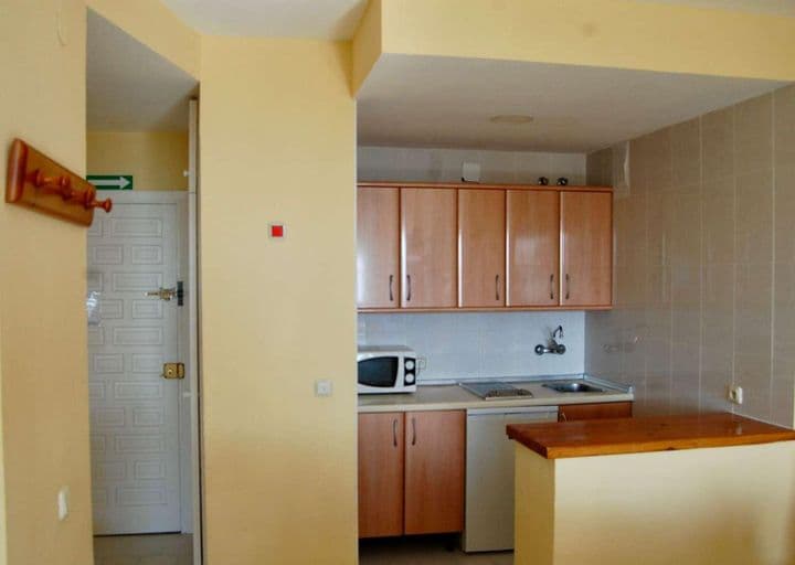 1 bedroom apartment for rent in Parque de la Paloma, Spain - Image 11