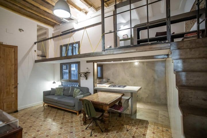 3 bedrooms apartment for sale in Gotic, Spain - Image 2