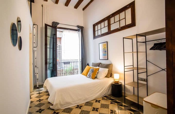 2 bedrooms apartment for sale in Gotic, Spain - Image 12