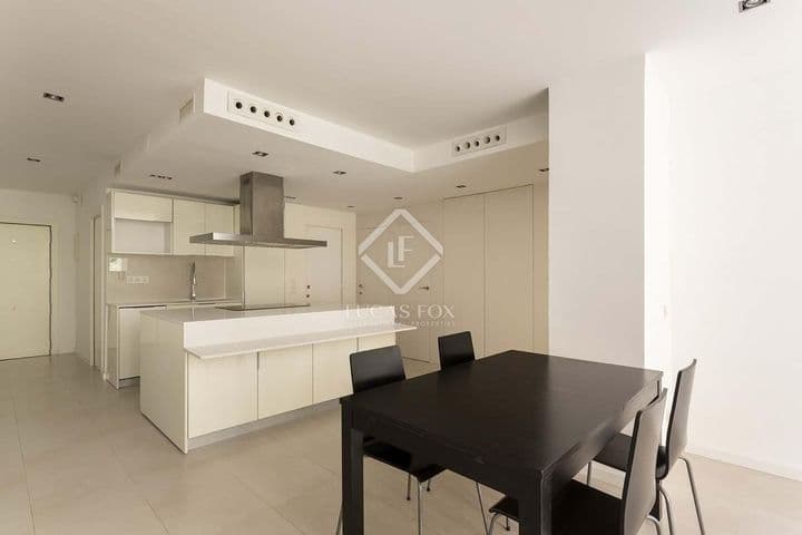 3 bedrooms apartment for rent in Barcelona, Spain - Image 8