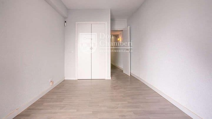 Apartment for rent in Centro, Spain - Image 10