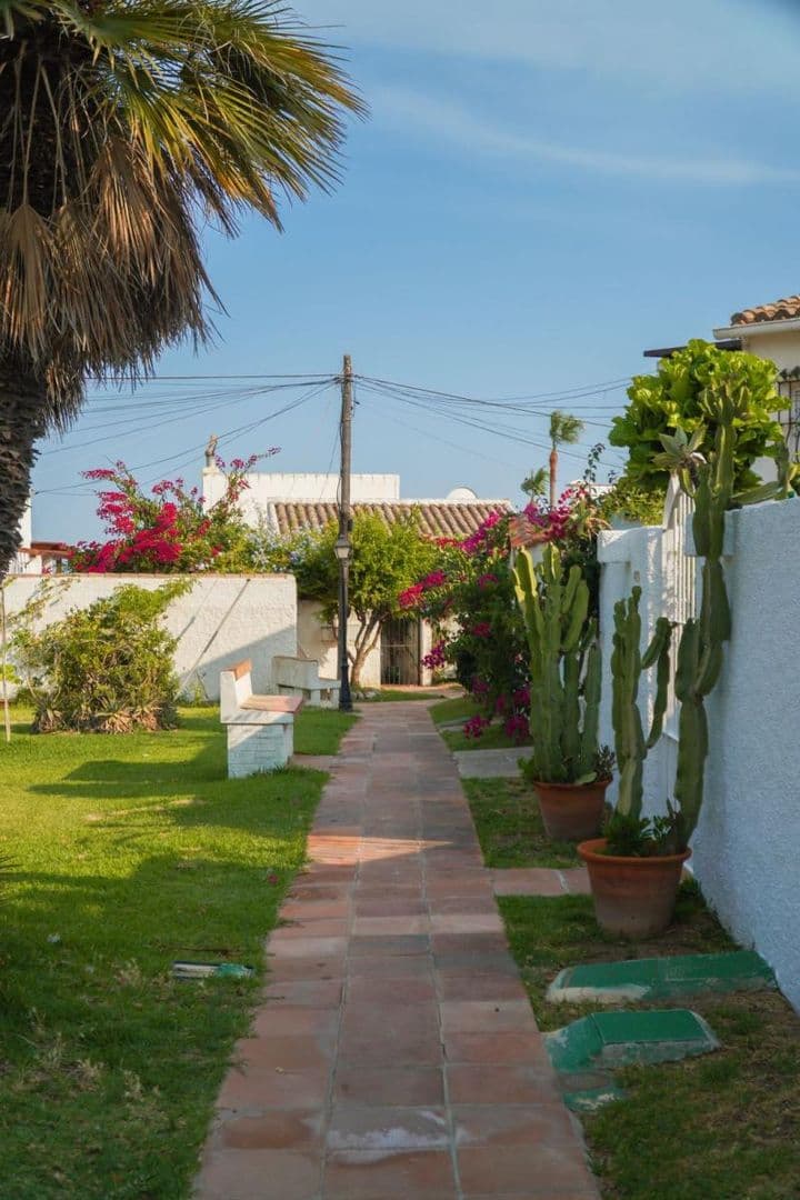 3 bedrooms house for sale in Estepona, Spain - Image 10