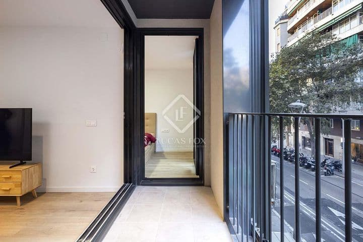 2 bedrooms apartment for rent in Barcelona, Spain - Image 4