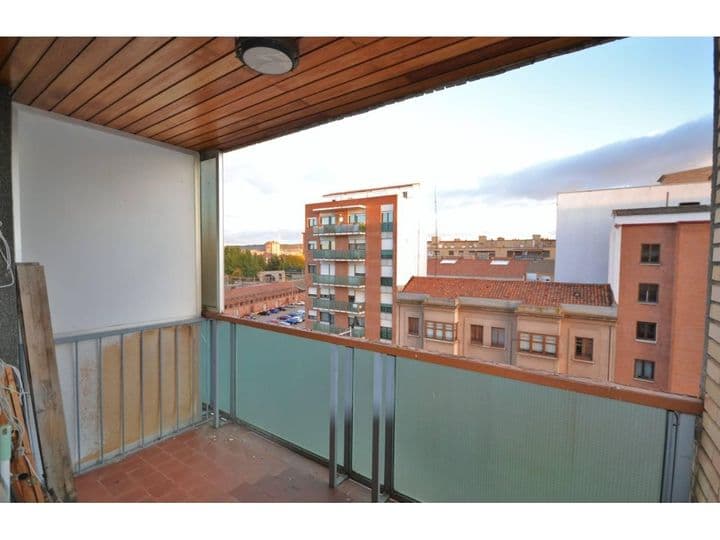 3 bedrooms apartment for rent in Palencia, Spain - Image 4