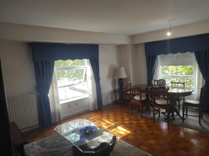 4 bedrooms apartment for sale in Santiago de Compostela, Spain - Image 2