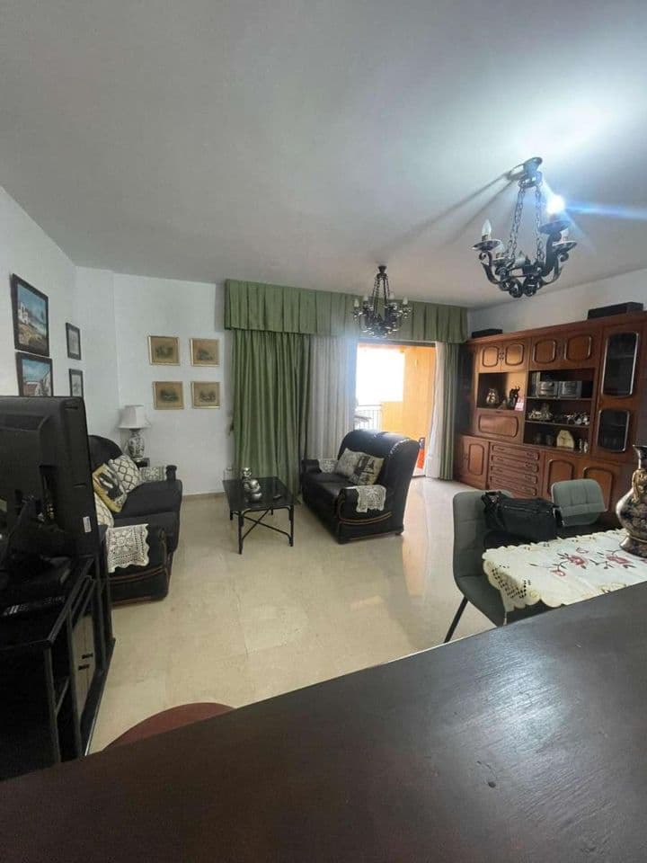 2 bedrooms apartment for rent in Benalmadena, Spain - Image 4