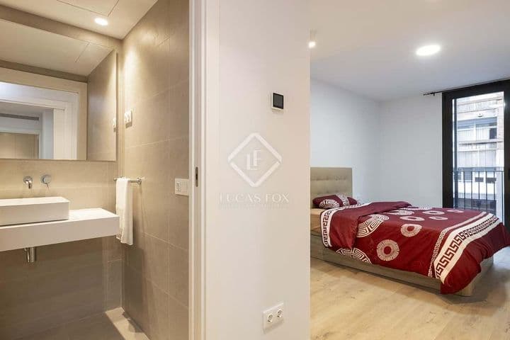 2 bedrooms apartment for rent in Barcelona, Spain - Image 11