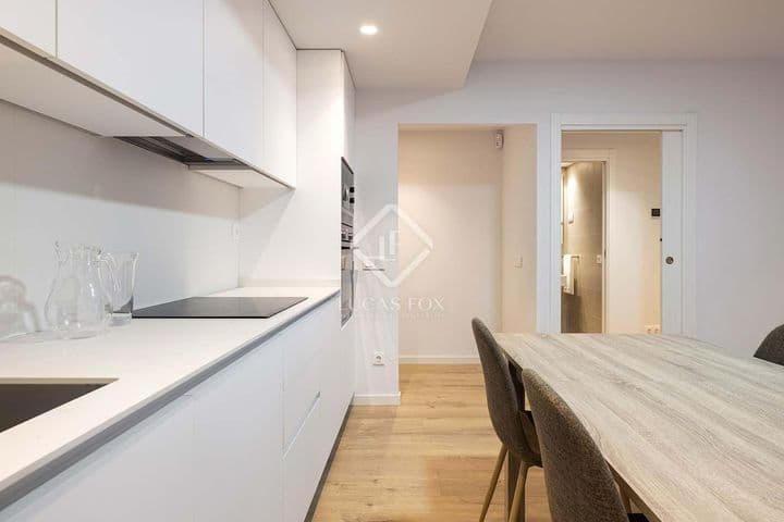 2 bedrooms apartment for rent in Barcelona, Spain - Image 10