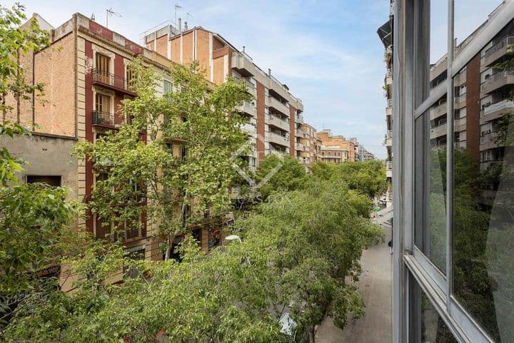 3 bedrooms apartment for rent in Barcelona, Spain - Image 4