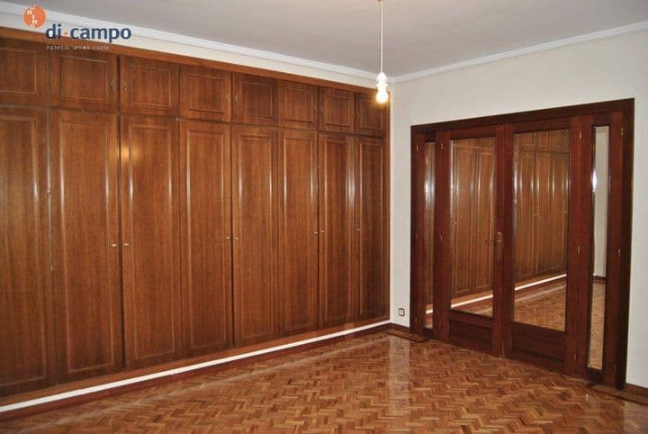 3 bedrooms apartment for rent in Valladolid, Spain - Image 7