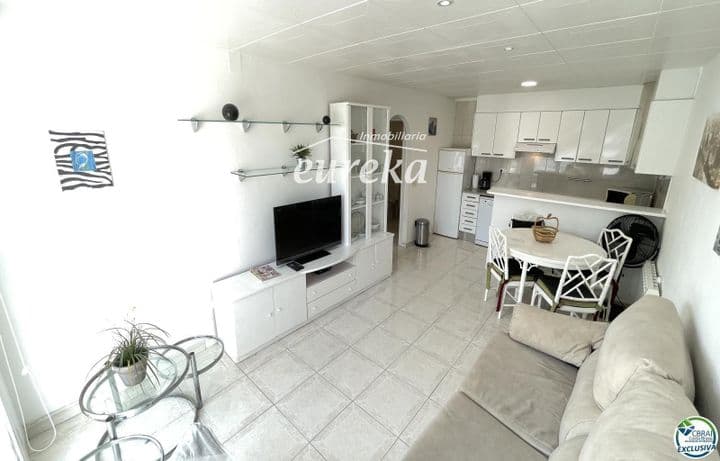 1 bedroom apartment for sale in Roses, Spain - Image 9