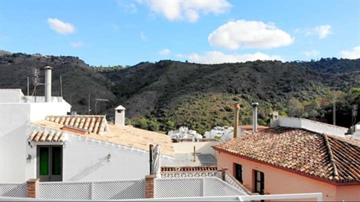 4 bedrooms house for sale in Benahavis, Spain - Image 2