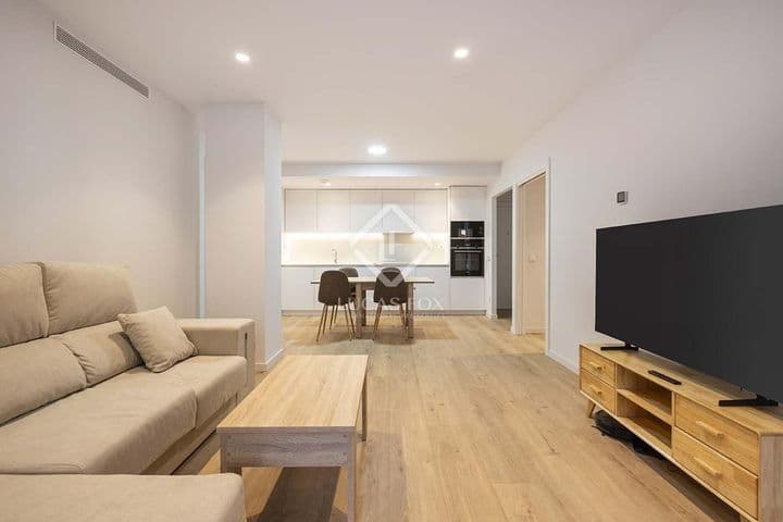 2 bedrooms apartment for rent in Barcelona, Spain - Image 2