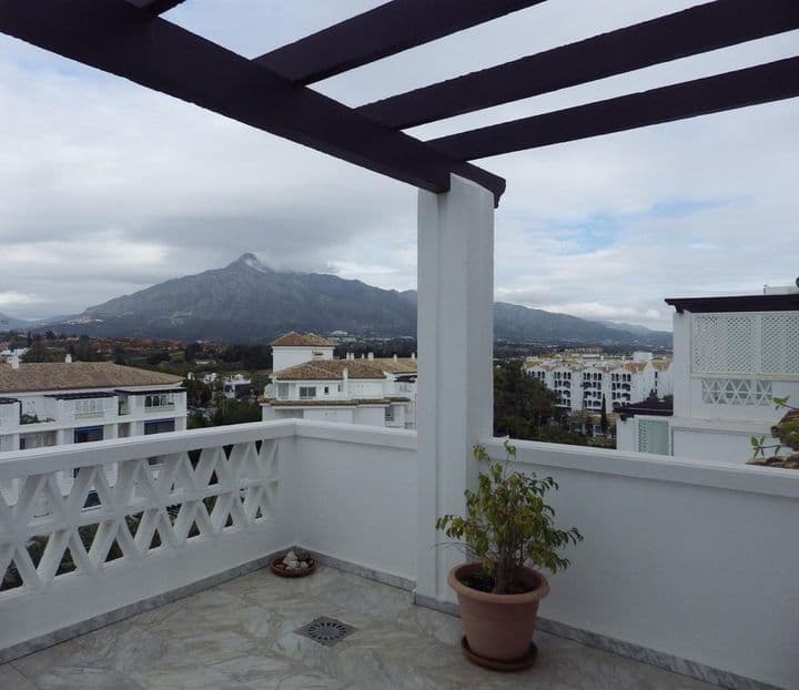 2 bedrooms house for sale in Puerto Banus, Spain - Image 2