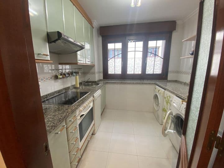 2 bedrooms apartment for rent in Gijon, Spain - Image 11