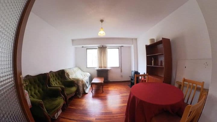 4 bedrooms apartment for sale in Santiago de Compostela, Spain - Image 7