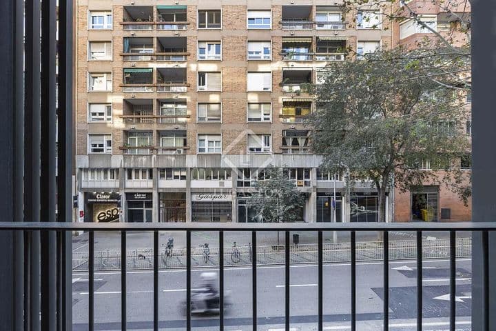 2 bedrooms apartment for rent in Barcelona, Spain - Image 5