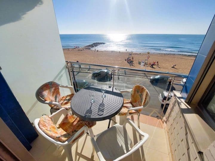 2 bedrooms apartment for sale in Playa de los Locos, Spain - Image 3