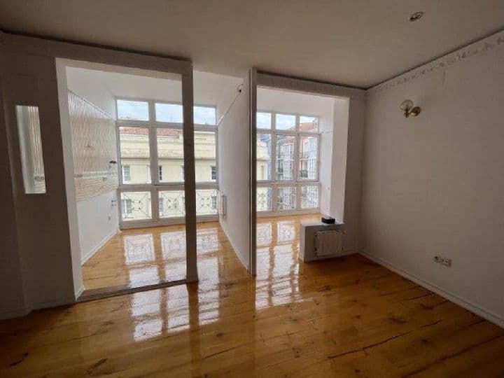 2 bedrooms apartment for sale in Santander, Spain - Image 8