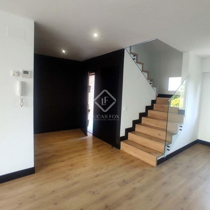 1 bedroom apartment for rent in Madrid, Spain - Image 2