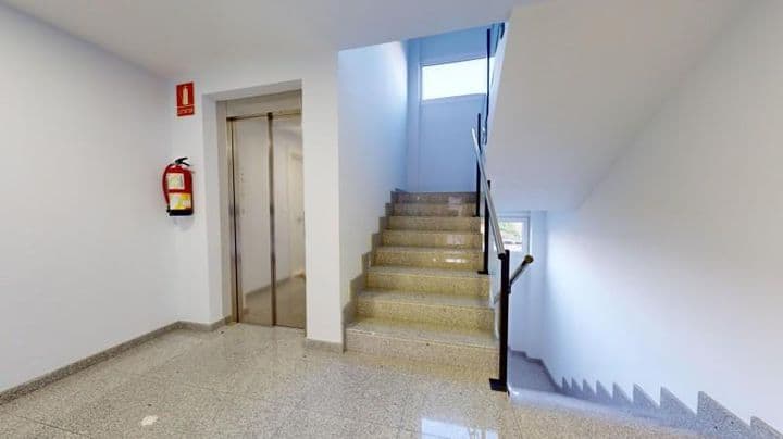 1 bedroom apartment for sale in Santander, Spain - Image 4