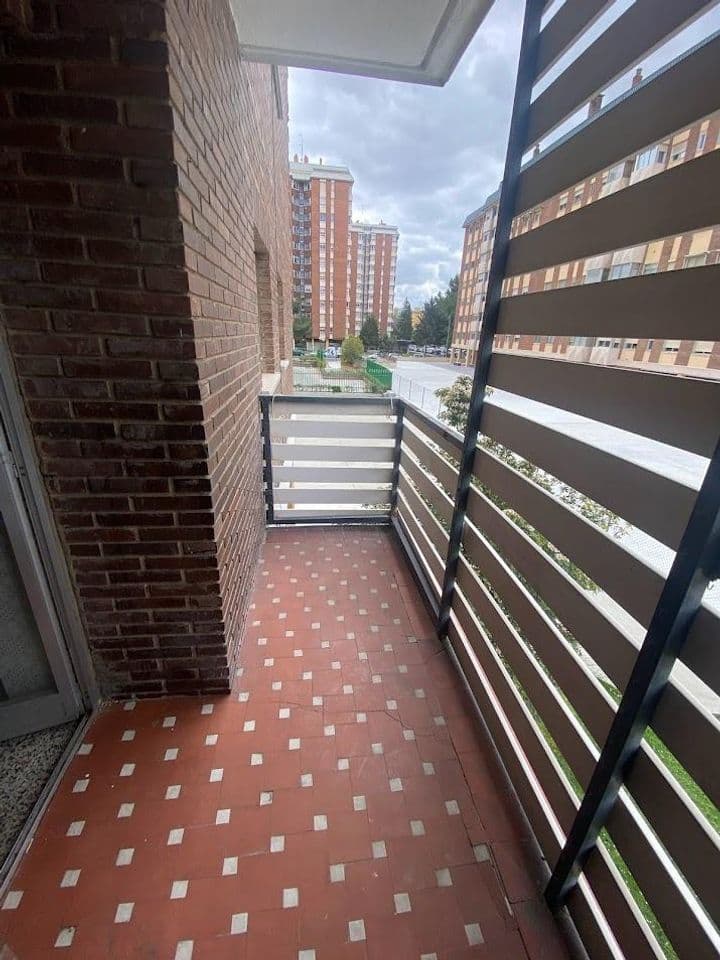 4 bedrooms apartment for sale in Valladolid, Spain - Image 5
