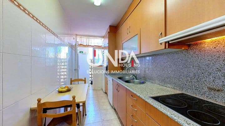 3 bedrooms apartment for rent in Lleida, Spain - Image 7