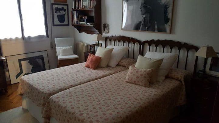 2 bedrooms apartment for sale in Oviedo, Spain - Image 9