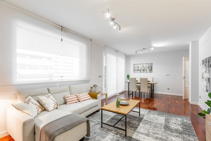 4 bedrooms apartment for sale in Pamplona, Spain - Image 2