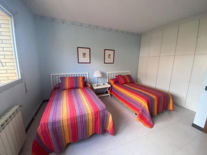 4 bedrooms house for sale in Hoya de Huesca, Spain - Image 3