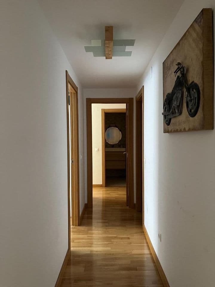 3 bedrooms apartment for sale in Leon, Spain - Image 5