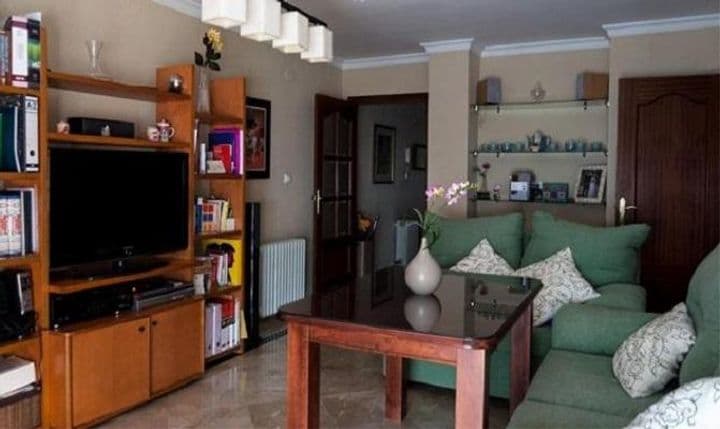 2 bedrooms apartment for rent in Centro-Sagrario, Spain - Image 2