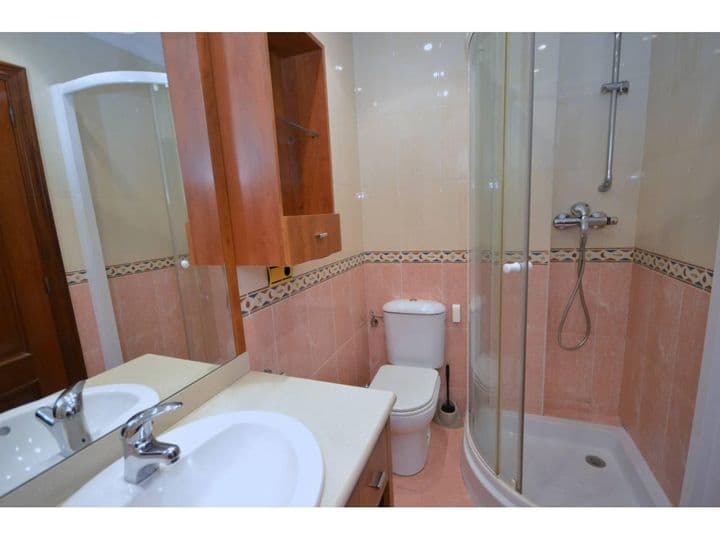 2 bedrooms apartment for rent in Palencia, Spain - Image 9