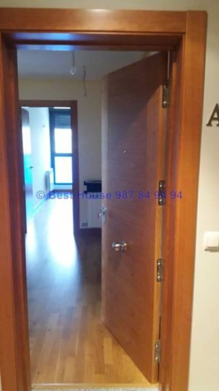 3 bedrooms apartment for sale in Leon, Spain - Image 9