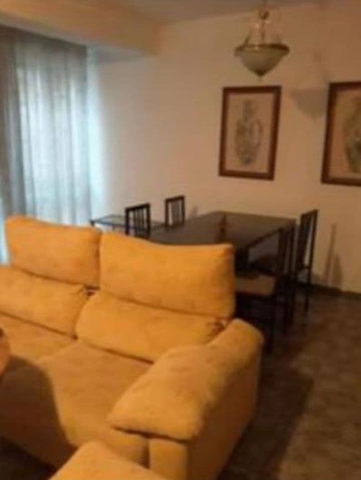 4 bedrooms apartment for rent in Beiro, Spain - Image 8