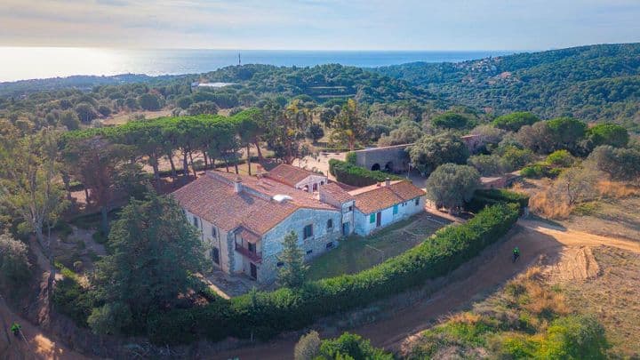 15 bedrooms house for sale in Maresme - Costa Norte, Spain - Image 6