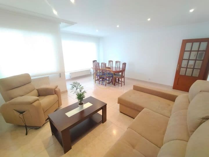 3 bedrooms apartment for rent in Vigo, Spain - Image 5