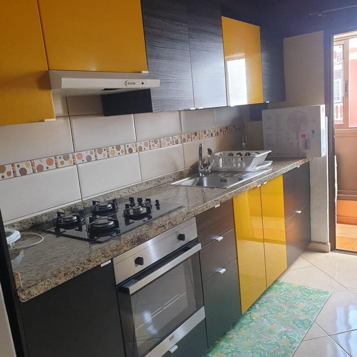 2 bedrooms apartment for rent in Adeje, Spain - Image 5