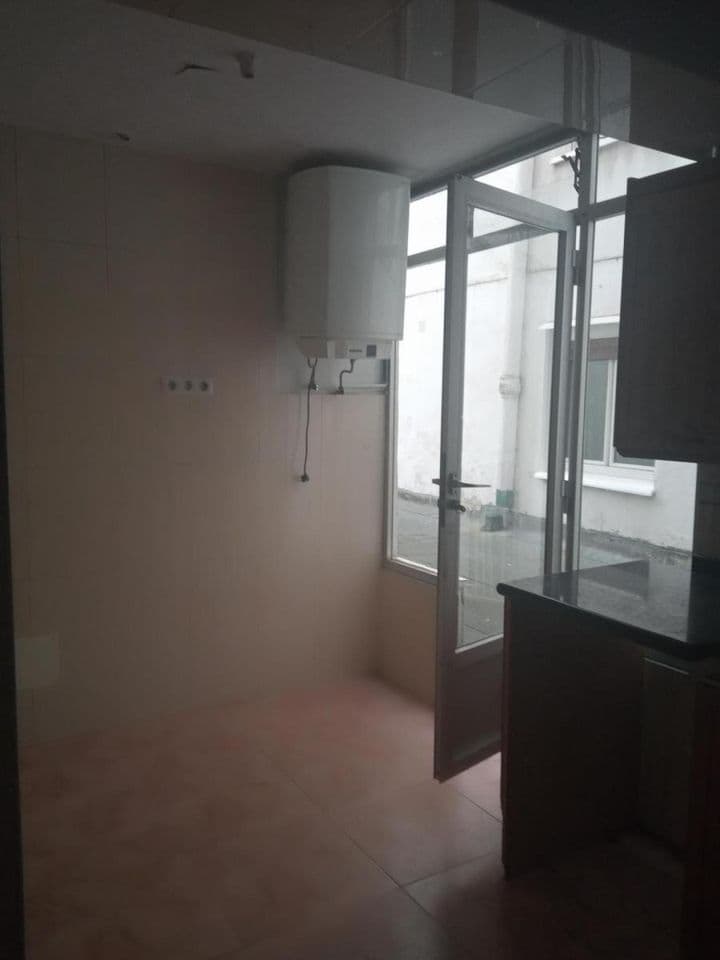 3 bedrooms apartment for sale in Oviedo, Spain - Image 2