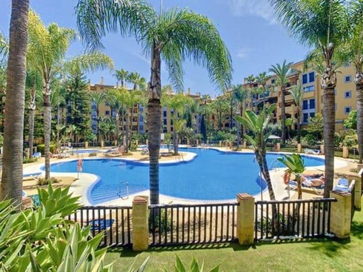 4 bedrooms apartment for sale in San Pedro de Alcantara, Spain - Image 2