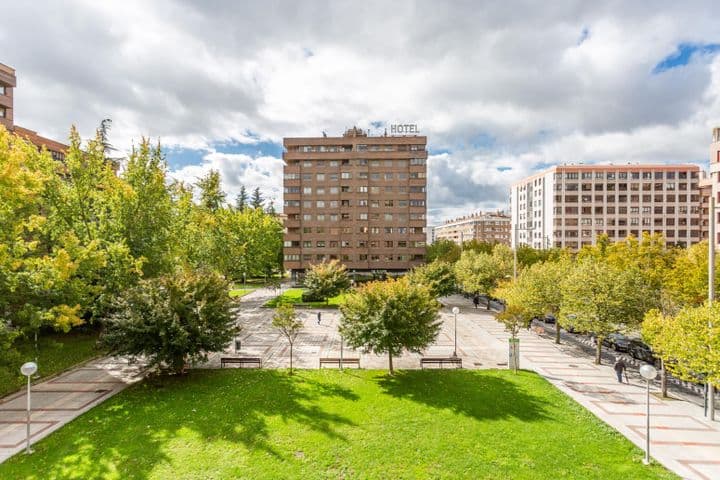 3 bedrooms apartment for sale in Pamplona, Spain - Image 3